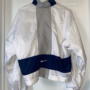 Vintage insulated white Nike wind breaker!